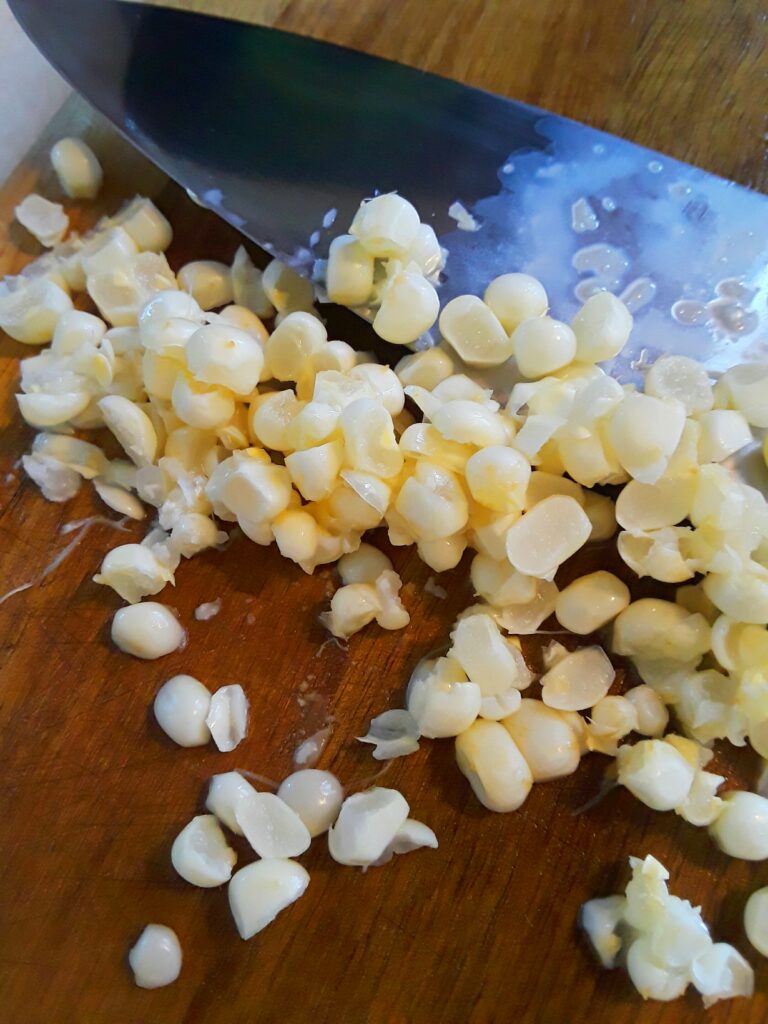 corn kernels cut from the cobb are fresh and sweet.